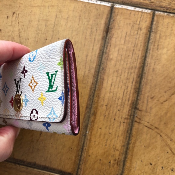 Sold 🌺Louis Vuitton multi key case - Picture 3 of 7